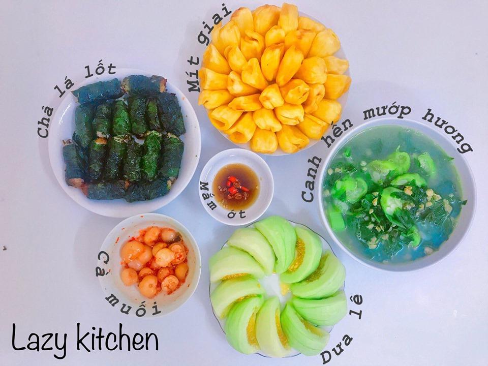 Tự nhận mình lười nhưng cô nhân viên văn phòng 26 tuổi lại khiến người khác kinh ngạc với những mâm cơm ngon, đẹp đã mắt-16