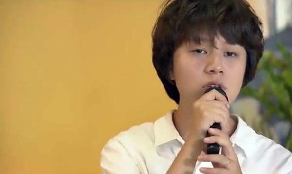 Ánh Dương Về Nhà Đi Con cover ca khúc Papa mượt đến nỗi khiến bố Sơn bật khóc-1