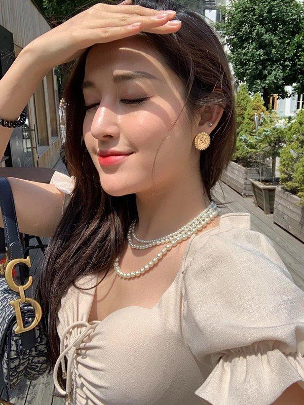 Huyền My khoe cận cảnh gương mặt tuyệt đẹp nhưng hàng lông mi lại trông hơi giả?-5