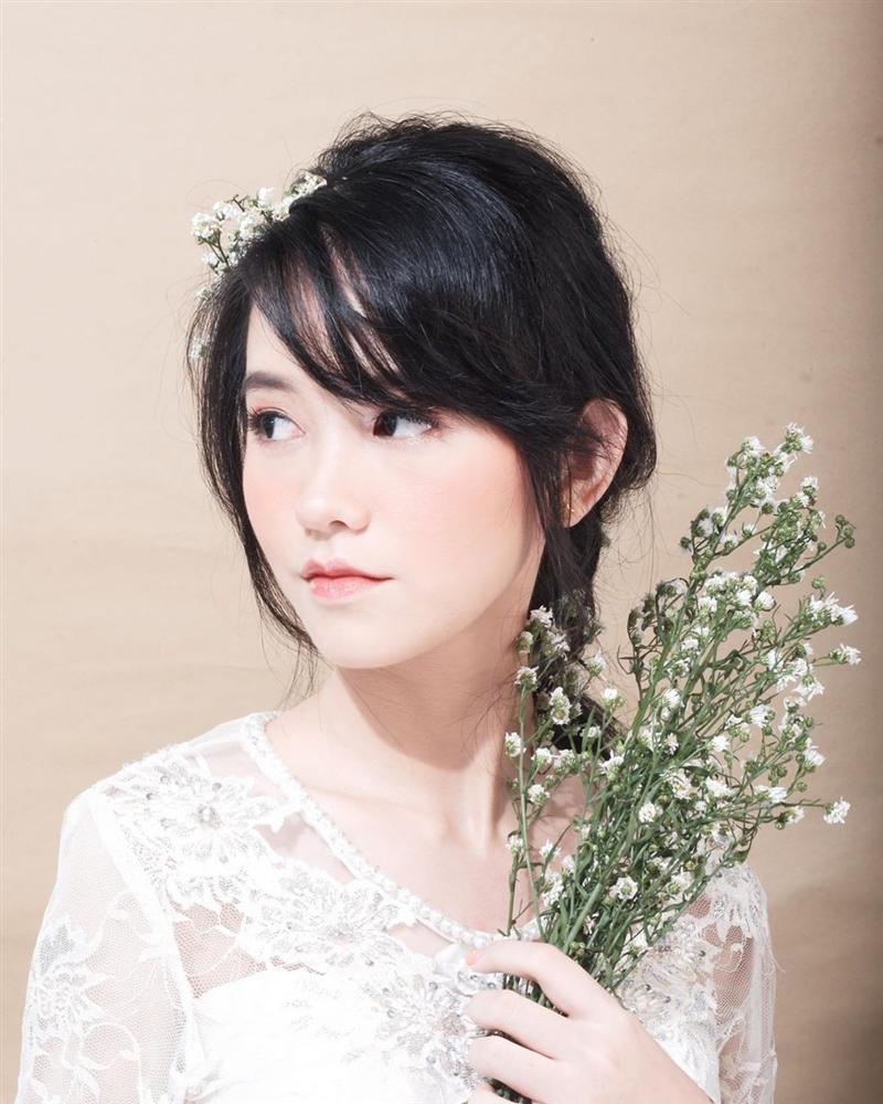 22 tuổi ngồi vị trí thẩm phán, gái xinh khiến ai cũng trầm trồ: Đúng là tài không đợi tuổi-4