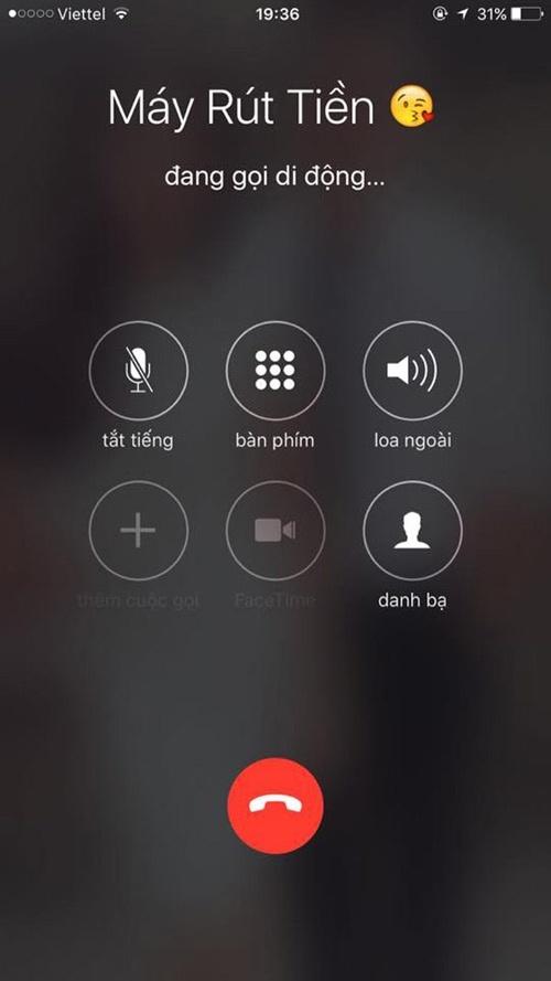 Vũ lưu tên bồ là đối tác trong Về nhà đi con, vậy các bà vợ được chồng lưu tên trong điện thoại là gì?-2