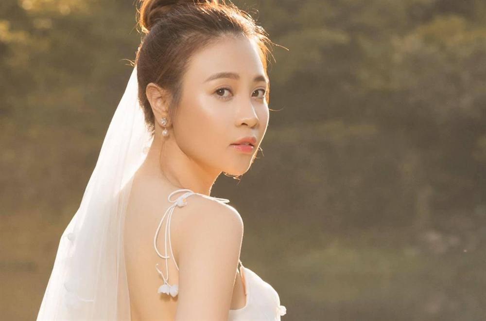 Đàm Thu Trang - chân dài showbiz khiến Cường Đô La mê đắm-2