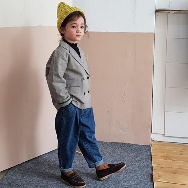 Mẫu nhí lai Hàn Quốc - Na Uy được khen xinh như thiên thần-7