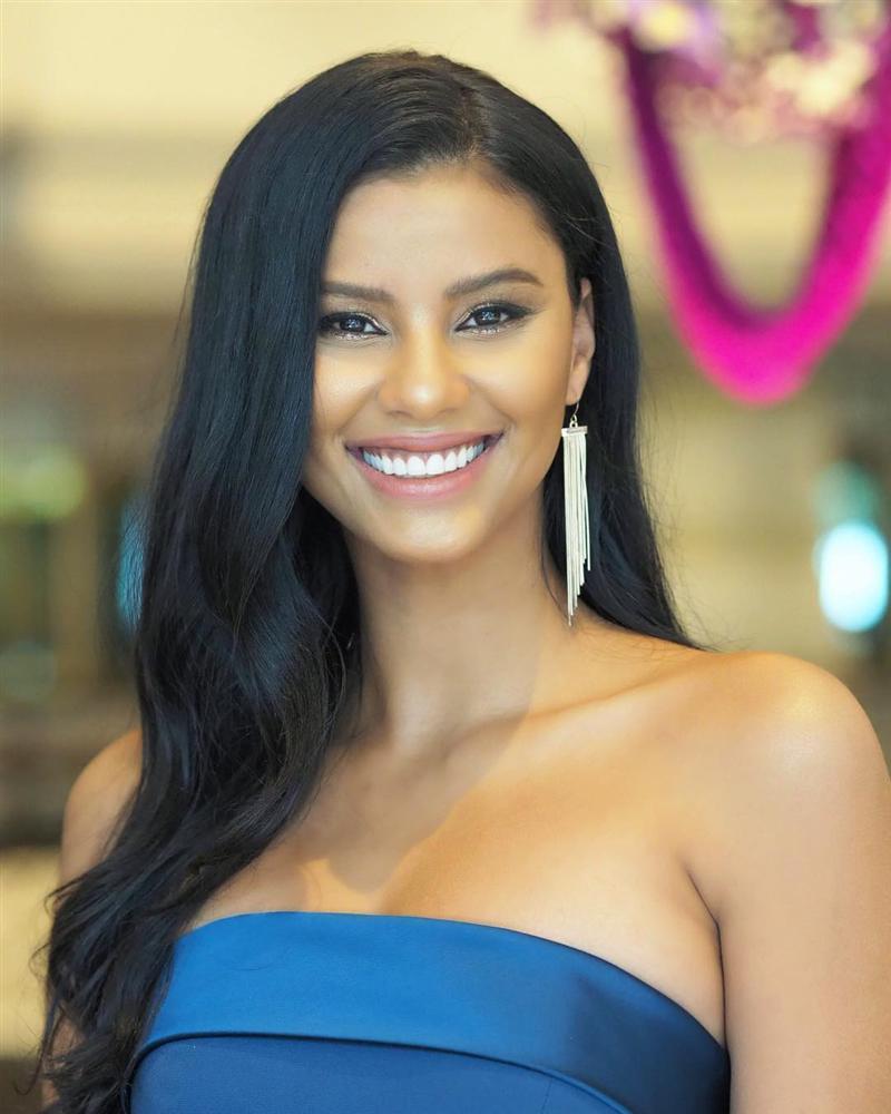 Dàn phù dâu của Hoa hậu Hoàn vũ Thái Lan: HHen Niê xinh đẹp với tóc dài nhưng lại lộ điểm bất thường-14