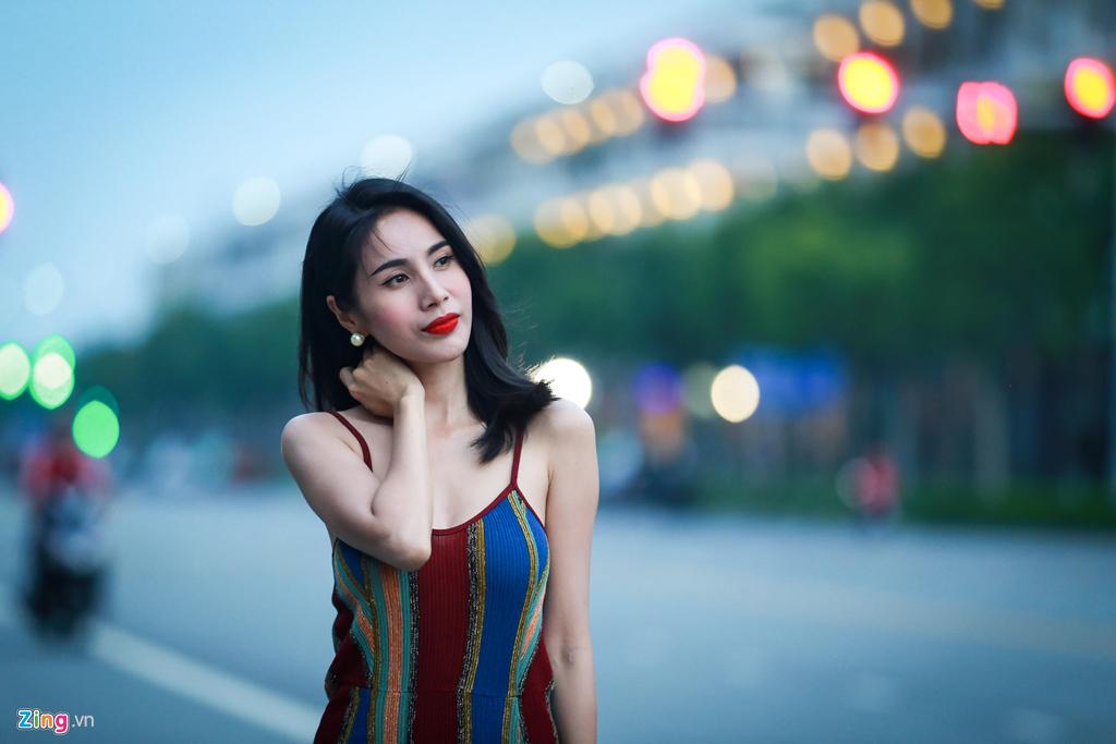 Thủy Tiên tiết lộ sở hữu biệt thự, xe sang và hàng chục tỷ ở tuổi 34-4