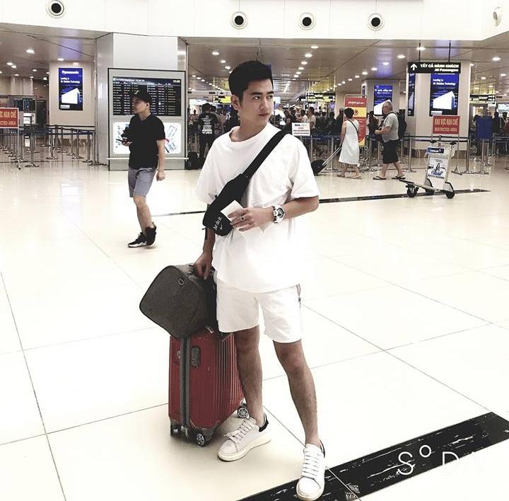 Xuất hiện vài giây ngắn ngủi, chiến sĩ công an khiến chị em tự giác đổ gục vì quá điển trai-7