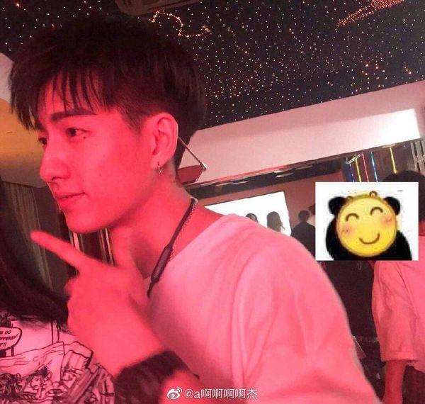 Tìm ra danh tính soái ca mặc sơ mi trắng chơi nhạc DJ trong loạt video triệu view, nhìn ảnh đời thường còn lịm tim hơn nhiều-4