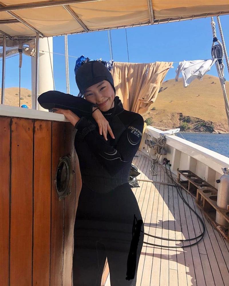 Bản tin Hoa hậu Hoàn vũ 28/7: Hoàng Thùy bắt tay Phạm Hương lên đồ chặt đẹp dàn giai nhân thế giới-7