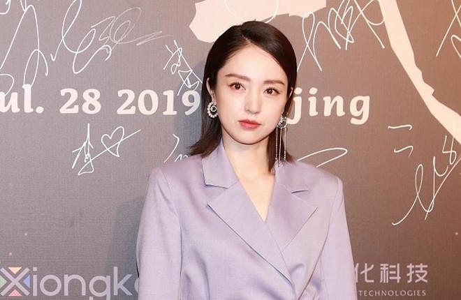 Dàn sao vướng ồn ào tình ái cùng xuất hiện trên thảm đỏ ở Bắc Kinh-4