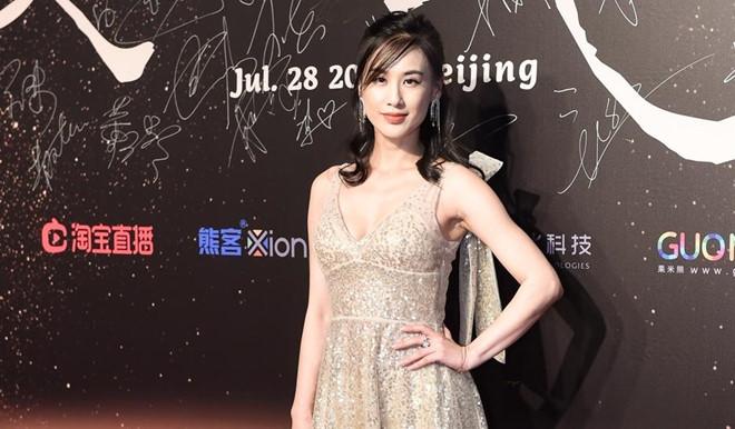 Dàn sao vướng ồn ào tình ái cùng xuất hiện trên thảm đỏ ở Bắc Kinh-7