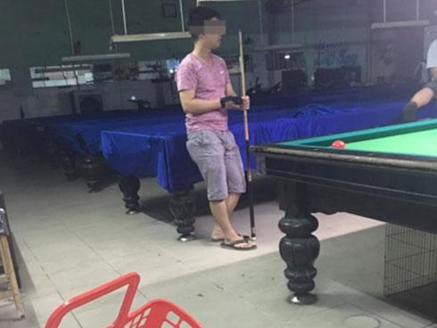 Nhìn Vũ trong về nhà đi con thì thấy: Con gái đã trao đêm ngàn vàng cho đàn ông thường sẽ bị coi rẻ, ruồng bỏ, chán chường-3