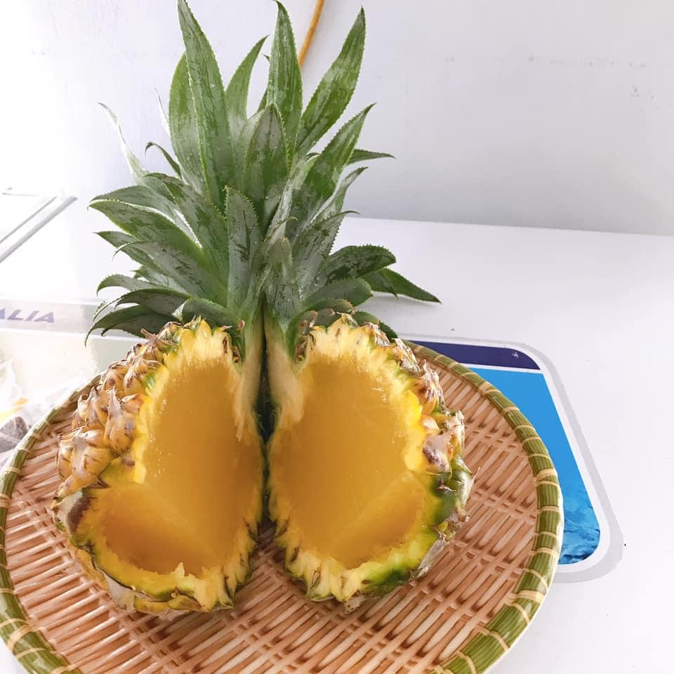 Khi mẹ chồng bảo bổ dứa, con dâu vụng có màn thể hiện bất ngờ, kết quả khiến ai nấy ngạc nhiên-2