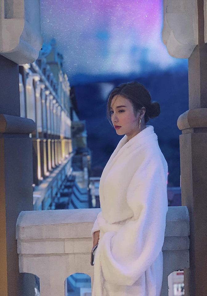 Midu đốn tim fans với khoảnh khắc siêu dễ thương cùng Ngô Kiến Huy ở hậu trường-3