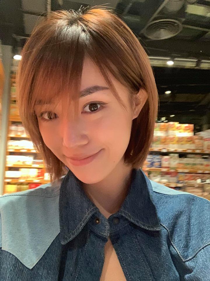 Midu đốn tim fans với khoảnh khắc siêu dễ thương cùng Ngô Kiến Huy ở hậu trường-10