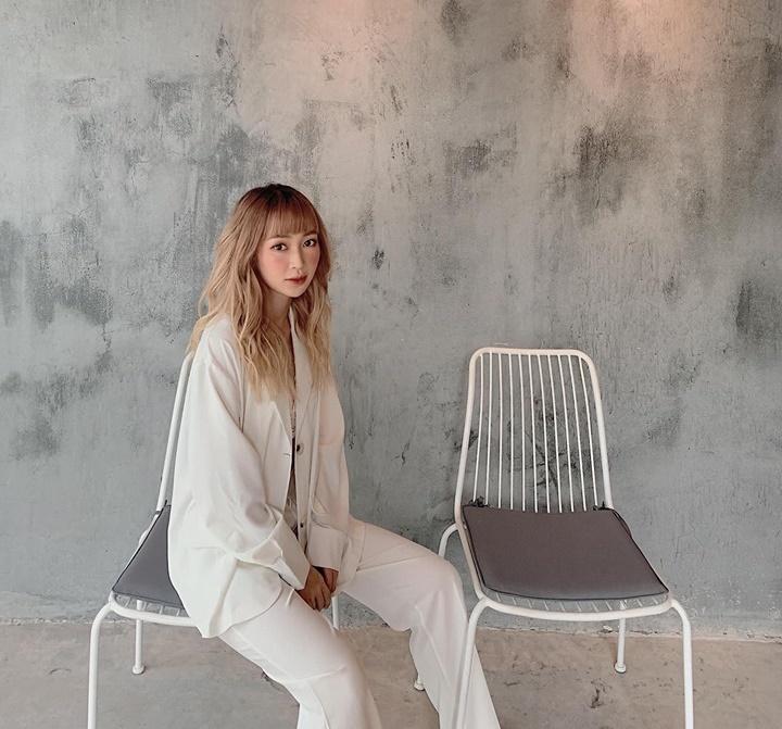 Midu đốn tim fans với khoảnh khắc siêu dễ thương cùng Ngô Kiến Huy ở hậu trường-9