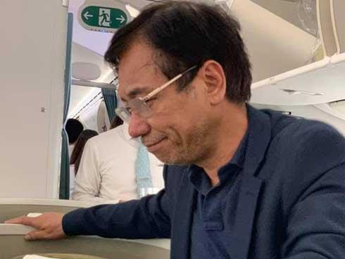 Đối chất ông Vũ Anh Cường và cô gái tố bị sàm sỡ ở khoang thương gia-3