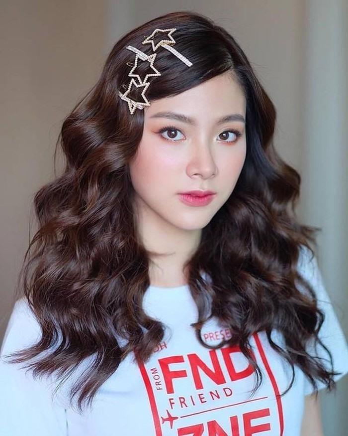 Mỹ nữ Chiếc lá cuốn bay từng đi tu vì ma túy và bê bối sex-3