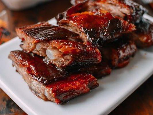 Biến tấu sườn heo rim cà phê đậm đà hao cơm