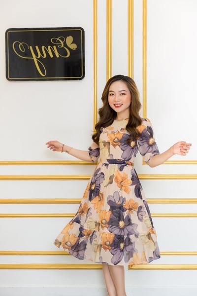 Váy Emy ra mắt bộ sưu tập mùa hè luxury trung niên tại Sài Gòn  Tạp chí  Starvn