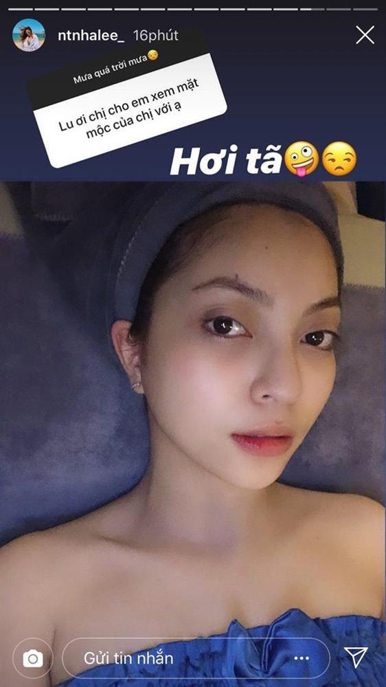 Bạn gái Quang Hải, Duy Mạnh và loạt WAGs Việt tự tin khoe mặt mộc-2