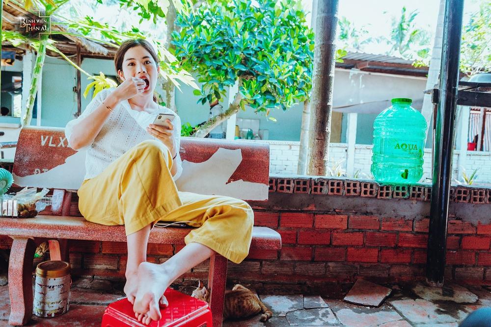 Ngã ngửa trước sự ngây thơ, lầy lội của Nam Anh ở hậu trường phim-2