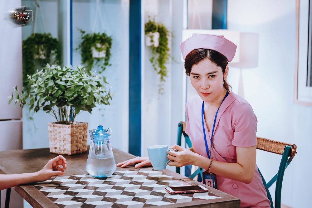 Ngã ngửa trước sự ngây thơ, lầy lội của Nam Anh ở hậu trường phim-4