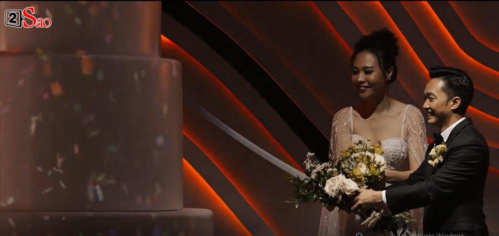 CLIP HOT: Cường Đô La - Đàm Thu Trang cùng bé Subeo cười rạng ngời hạnh phúc trong đám cưới cổ tích-3