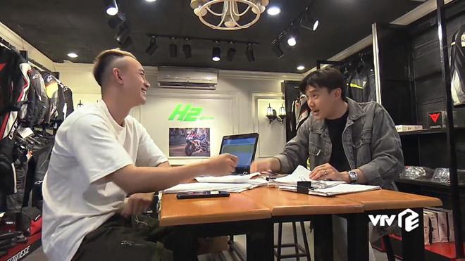 Không chỉ giỏi ăn nói, Dũng Về nhà đi con còn mặc đồ khá ngầu-3