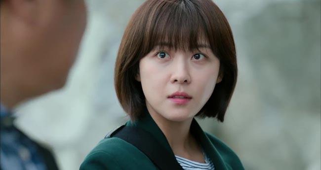 Nửa đêm tỉnh dậy không thấy chồng sắp cưới đâu, tôi vội đi tìm thì nghe được cuộc điện thoại cay đắng-1