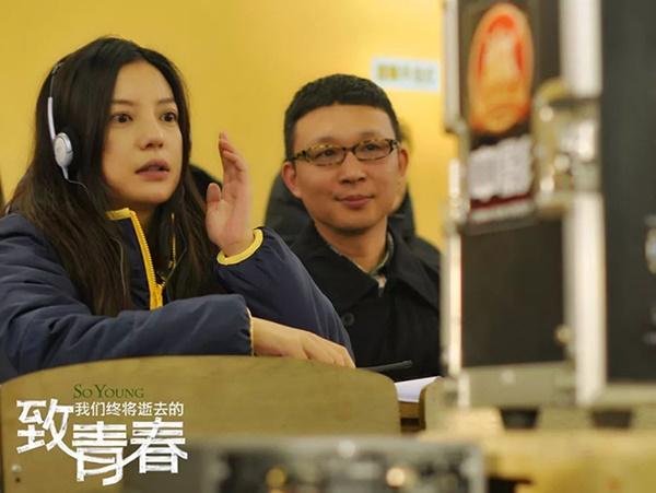 Triệu Lệ Dĩnh, Angelababy ế vai sau khi sinh con-3