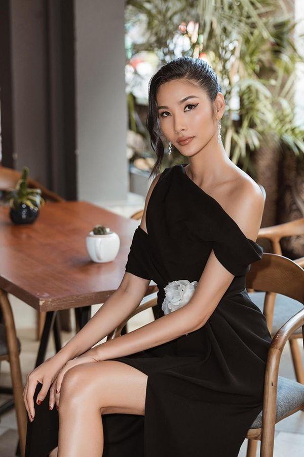 Không phải Bàn Thờ, 1 trong 3 thiết kế này mới là trang phục dân tộc của Hoàng Thùy tại Miss Universe 2019-2