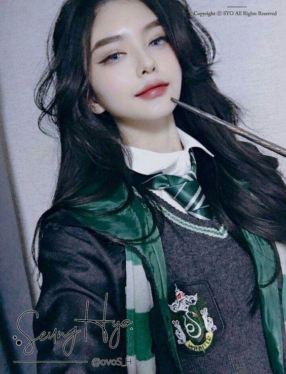 Tử vi Thứ năm ngày 1/8/2019 của 12 cung hoàng đạo: Vết nứt tình cảm của Thiên Bình lớn dần, Bảo Bình mất 1 thì được đền bù 10-2