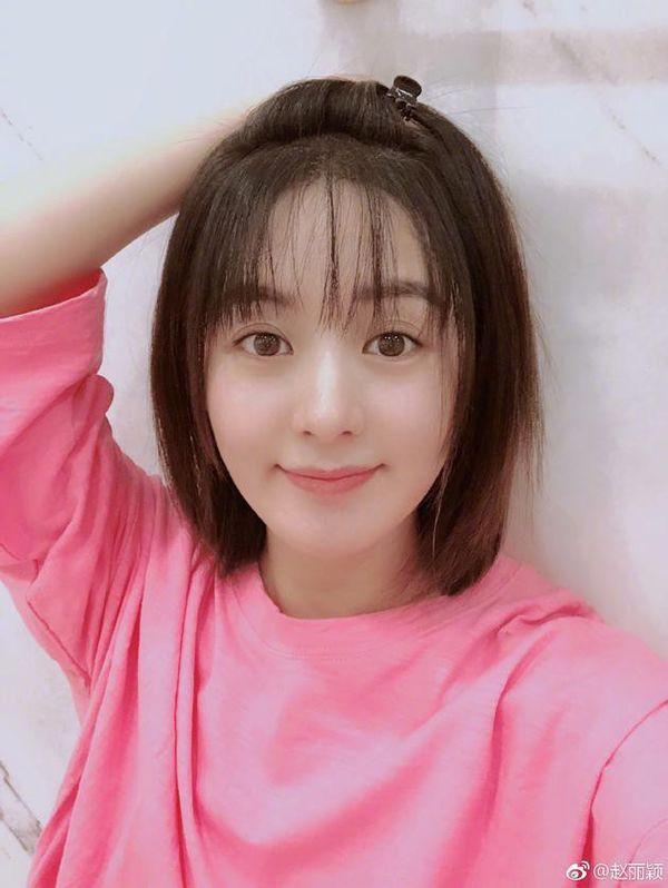 Phòng làm việc úp mở tiết lộ Triệu Lệ Dĩnh sẽ chính thức quay trở lại vào tháng 8?-10