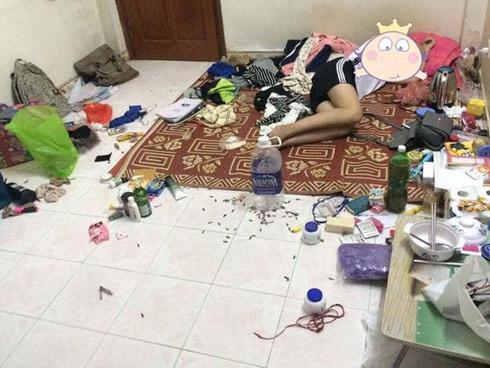 Tố người yêu 1 tháng đánh răng 3 lần, miệng thối um sợ không dám... hôn, cô gái khiến dân mạng rùng mình kinh sợ