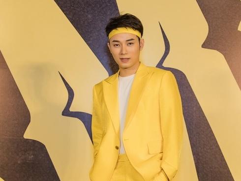 Dân mạng 'sáng mắt' vì MV đam mỹ trá hình xuất sắc của Trúc Nhân