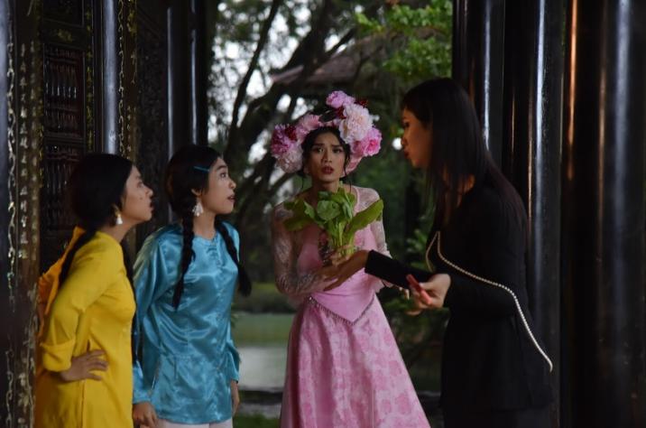BB Trần mở đại hội giải nghiệp xuất sắc, quẩy vũ điệu đau tay cực sung trong MV parody Để Mị Nói Cho Mà Nghe-5