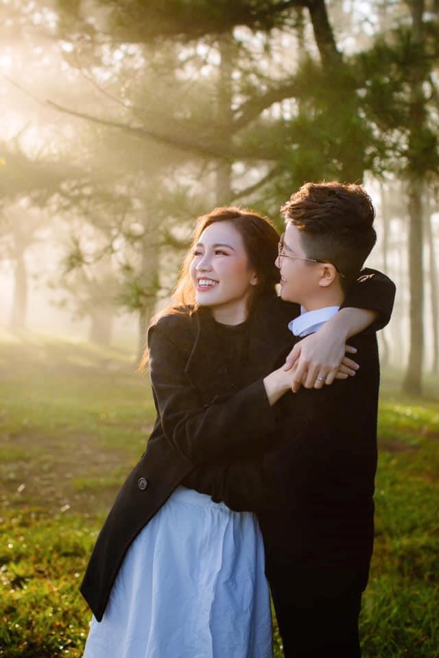 Những mối tình gái đẹp yêu nhau: Người quyến rũ, kẻ tài năng-5