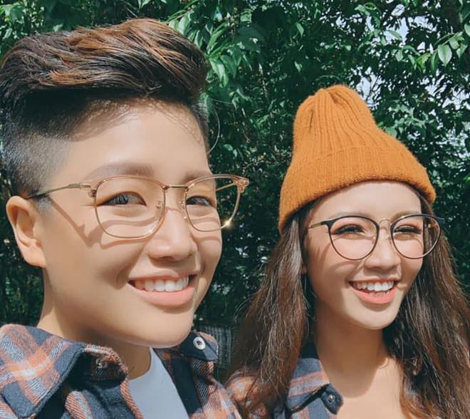 Những mối tình gái đẹp yêu nhau: Người quyến rũ, kẻ tài năng-6