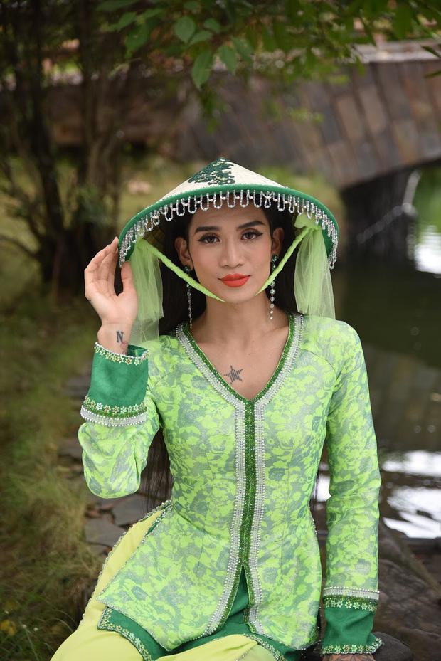 BB Trần mở đại hội giải nghiệp xuất sắc, quẩy vũ điệu đau tay cực sung trong MV parody Để Mị Nói Cho Mà Nghe-2