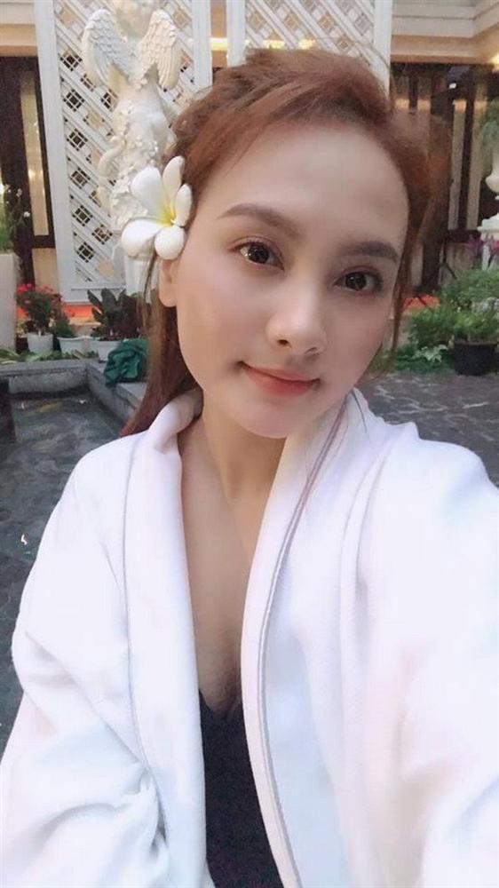 Cùng nhau selfie, Thư và Nhã tiểu tam khẳng định nhan sắc một chín một mười-2