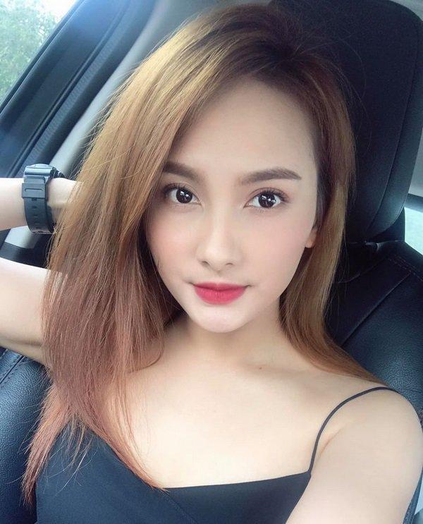 Cùng nhau selfie, Thư và Nhã tiểu tam khẳng định nhan sắc một chín một mười-4