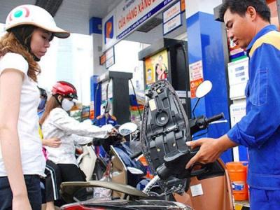 Giá xăng giảm từ 15h chiều nay-3