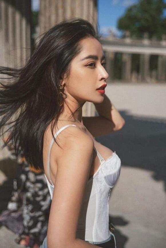 Chi Pu trẹo lưỡi, méo miệng khi thực hiện thử thách đọc thần chú Bidibadibidibu 10 lần không vấp-1