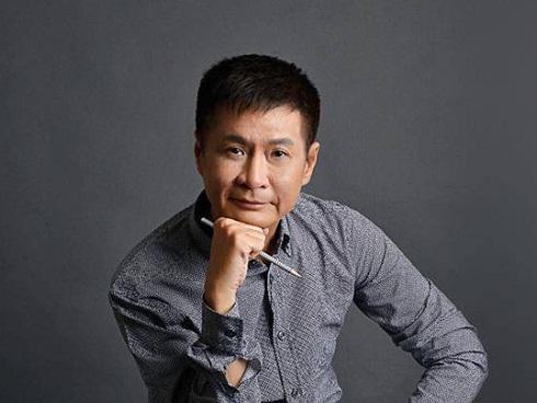 MC Thanh Bạch chê thẳng mặt đạo diễn Lê Hoàng: Giọng nói bẹt, ngoại hình xấu-4