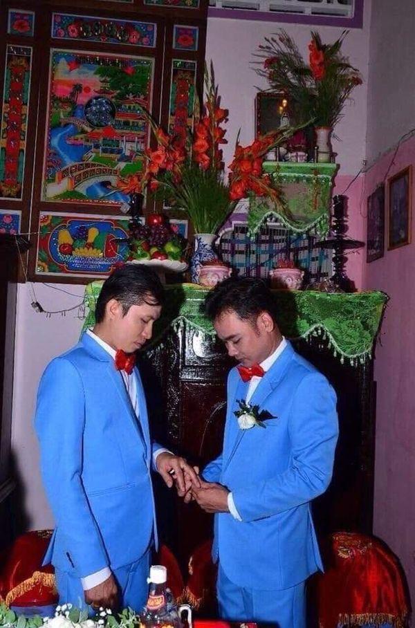Đám cưới của cặp đồng tính nam khiến dân tình ngưỡng mộ, đồng loạt gửi lời chúc phúc đầu bạc răng long-2