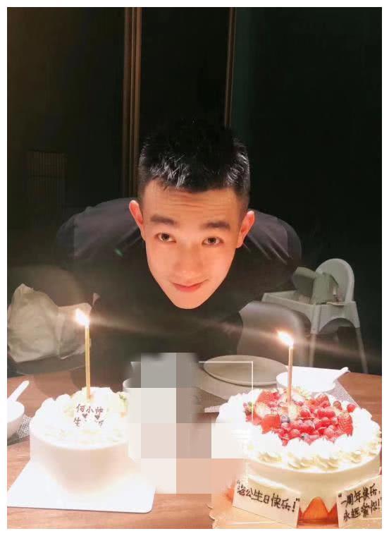 Lý Mạc Sầu Trương Hinh Dư khoe vẻ đẹp quyến rũ, body gợi cảm chỉ sau 4 tháng sinh con-12