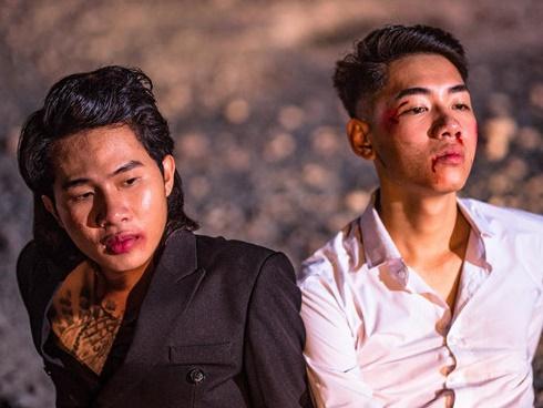 Những đoạn Jack diễn xuất ngô nghê, gây cười trong phim Sóng gió-1