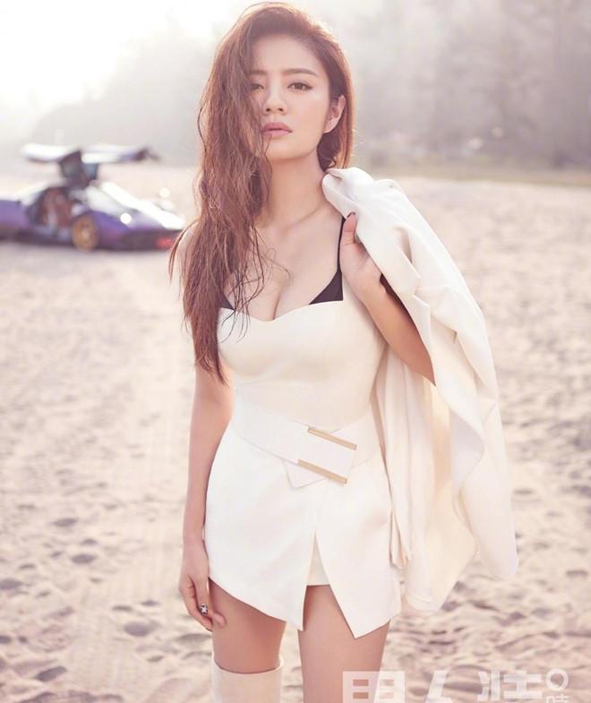 Người đẹp showbiz Trung Quốc sớm lấy lại dáng thon thả sau sinh-2