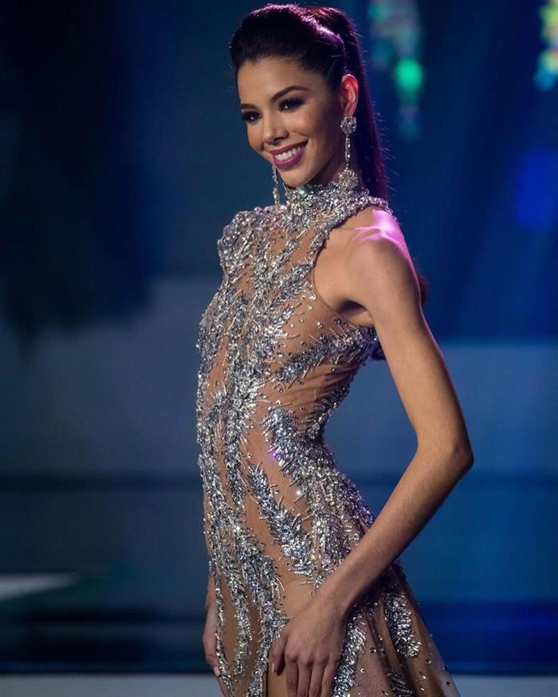 Hoa hậu Venezuela 2019 lộ diện kém sắc, ngực lép nhưng vẫn đe dọa khả năng intop của Hoàng Thùy-7