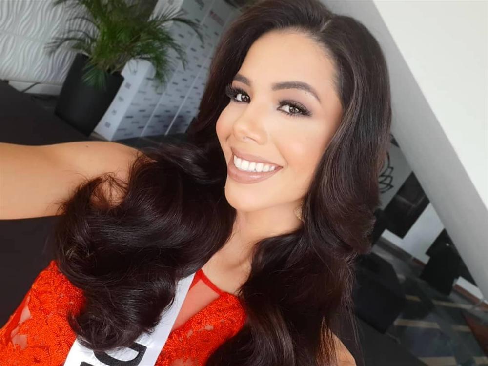 Hoa hậu Venezuela 2019 lộ diện kém sắc, ngực lép nhưng vẫn đe dọa khả năng intop của Hoàng Thùy-8